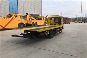 南郑非事故拖车